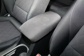 2024款丰田卡罗拉双擎