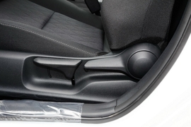 2024款丰田卡罗拉双擎