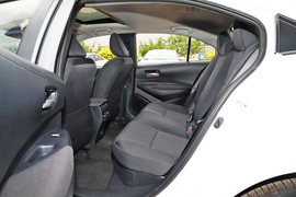 2024款丰田卡罗拉双擎