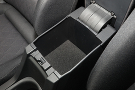 2024款丰田卡罗拉双擎