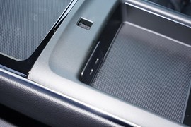 2025款奔驰C