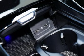 2025款奔驰C