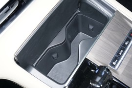 2025款吉利星越L