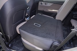 2025款奇瑞瑞虎8