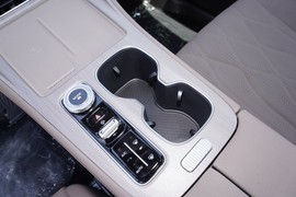 2025款奇瑞瑞虎8