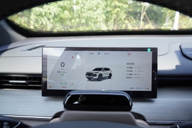 2025款奇瑞瑞虎8