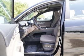 2025款奇瑞瑞虎8