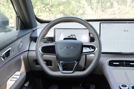 2025款奇瑞瑞虎8