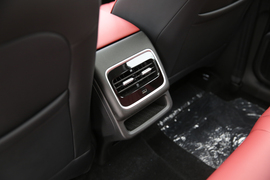 2025款奇瑞瑞虎7