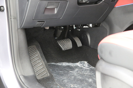 2025款奇瑞瑞虎7