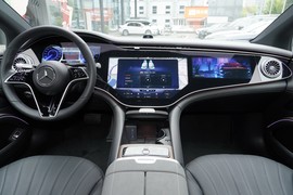 2023款奔驰EQS