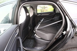 2024款比亚迪驱逐舰05