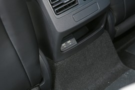 2024款比亚迪驱逐舰05