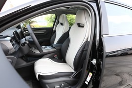 2024款比亚迪驱逐舰05