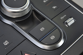 2024款比亚迪驱逐舰05