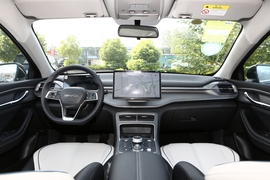 2024款比亚迪驱逐舰05