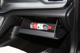 2024款比亚迪驱逐舰05