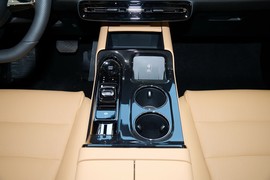 2024款传祺E8新能源