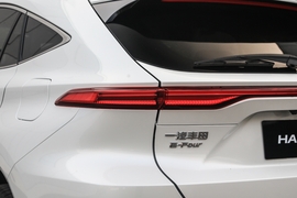 2024款丰田凌放HARRIER