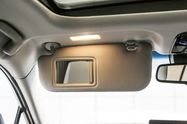 2024款丰田凌放HARRIER