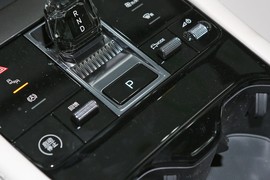 2025款比亚迪宋PLUS新能源