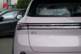 2025款领克06新能源