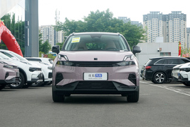 2025款领克06新能源