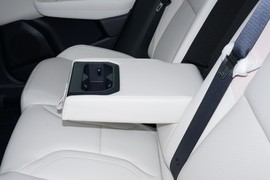 2025款领克06新能源