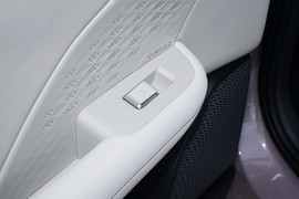 2025款领克06新能源