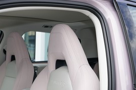 2025款领克06新能源