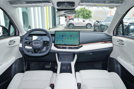 2025款领克06新能源