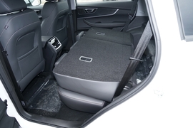 2025款奇瑞瑞虎8