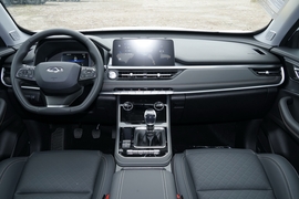 2025款奇瑞瑞虎8