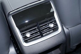 2025款奇瑞瑞虎8