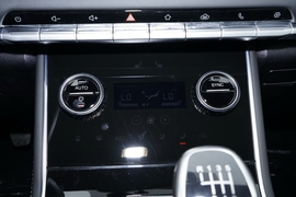 2025款奇瑞瑞虎8