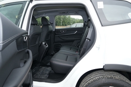 2025款奇瑞瑞虎8