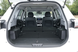 2025款奇瑞瑞虎8