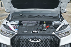 2025款奇瑞瑞虎8