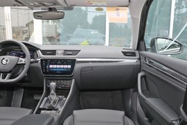 2025款斯柯达速派