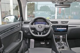 2025款斯柯达速派