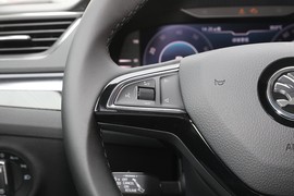 2025款斯柯达速派