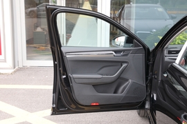 2025款斯柯达速派