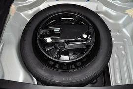 2014款奔驰E300L改款运动型