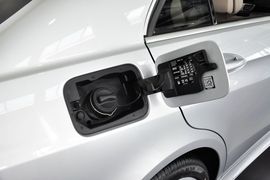 2014款奔驰E300L改款运动型