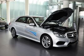2014款奔驰E300L改款运动型