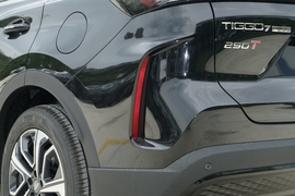 2025款奇瑞瑞虎7