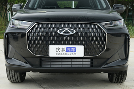 2025款奇瑞瑞虎7