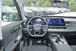 2025款奇瑞瑞虎7