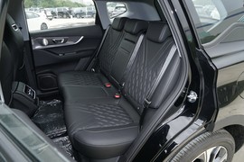 2025款奇瑞瑞虎7