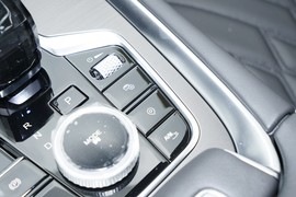 2025款奇瑞瑞虎7